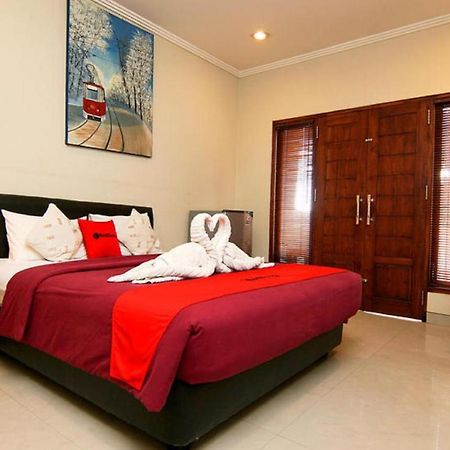 Kuta Paradise 777 Legian Exterior foto